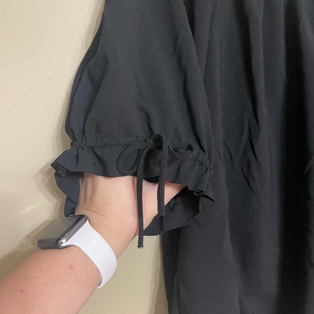 Old Navy Women’s Black Semi Sheer Puff Tie Sleeves Elastic Hem Medium
